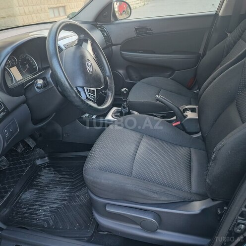 Hyundai i30-17