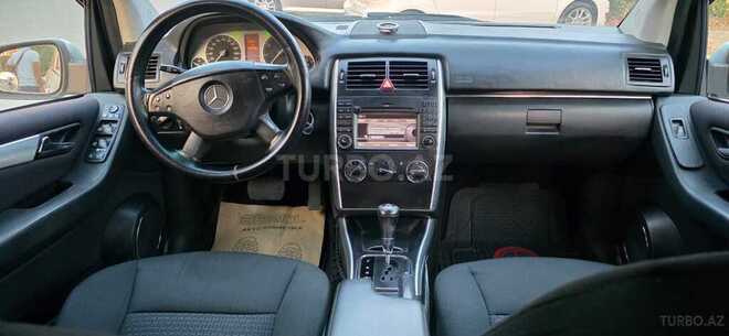 Mercedes B 170-21
