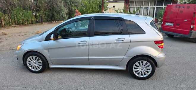 Mercedes B 170-17