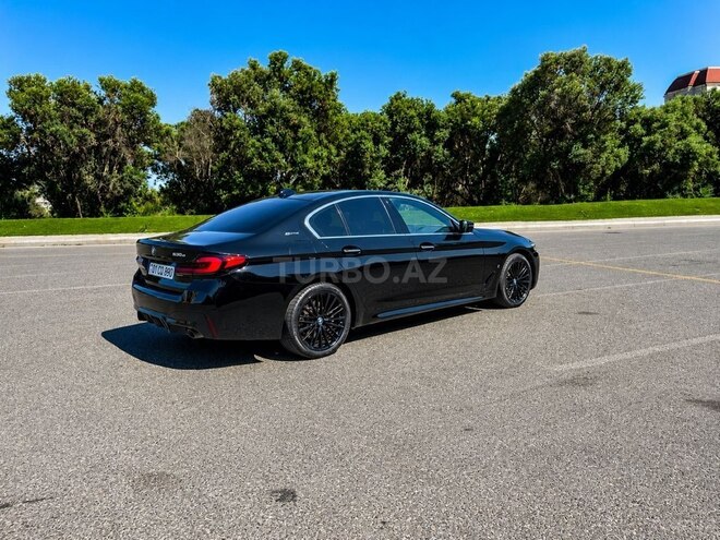 BMW 530e-3