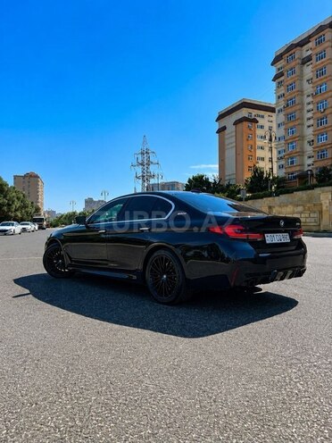 BMW 530e-2