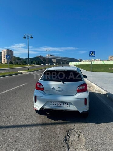 Mitsubishi Mirage-3