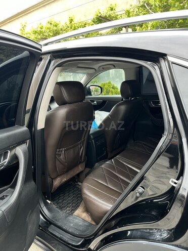 Infiniti FX35-4
