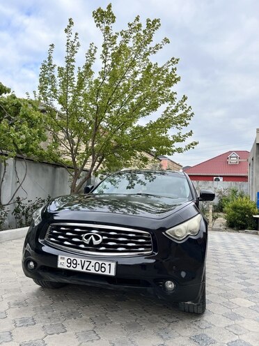 Infiniti FX35-5
