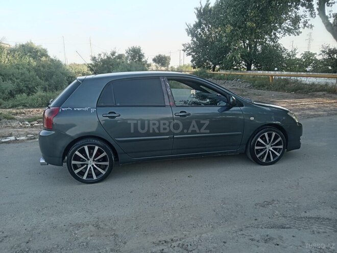 Toyota Corolla-4