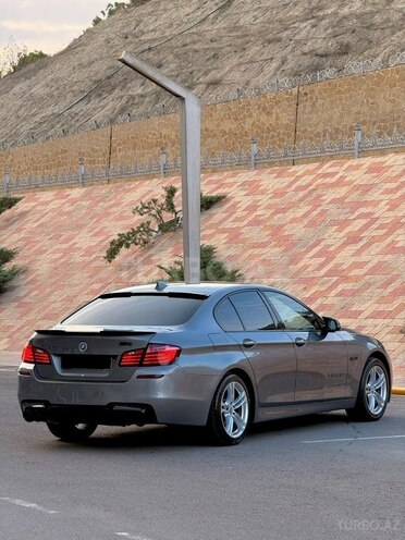 BMW 528-7