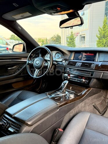 BMW 528-10