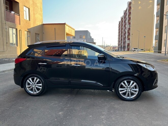 Hyundai ix35-6