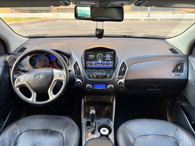 Hyundai ix35-10