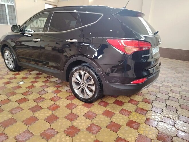 Hyundai Santa Fe-3
