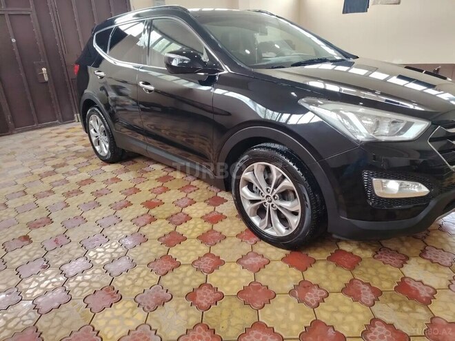 Hyundai Santa Fe-5