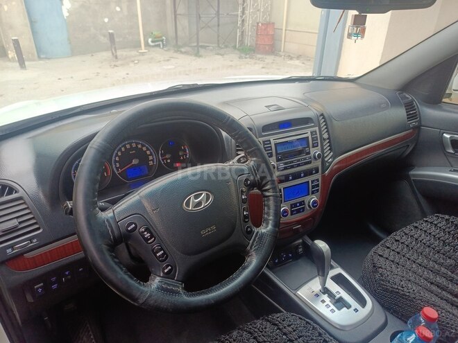 Hyundai Santa Fe-3
