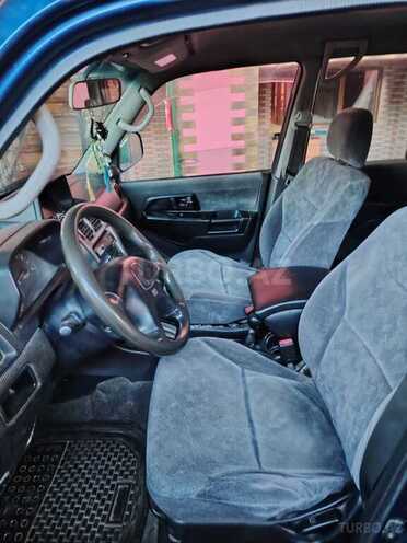 Mitsubishi Pajero io-6