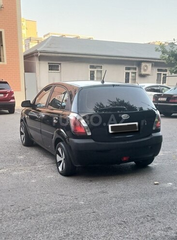 Kia Rio-3
