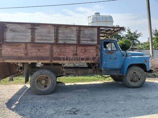 GAZ 53-4