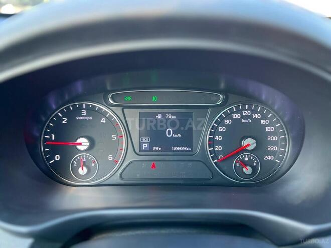 Kia Sorento-19