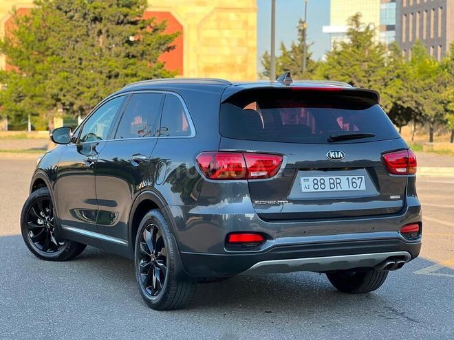 Kia Sorento-3