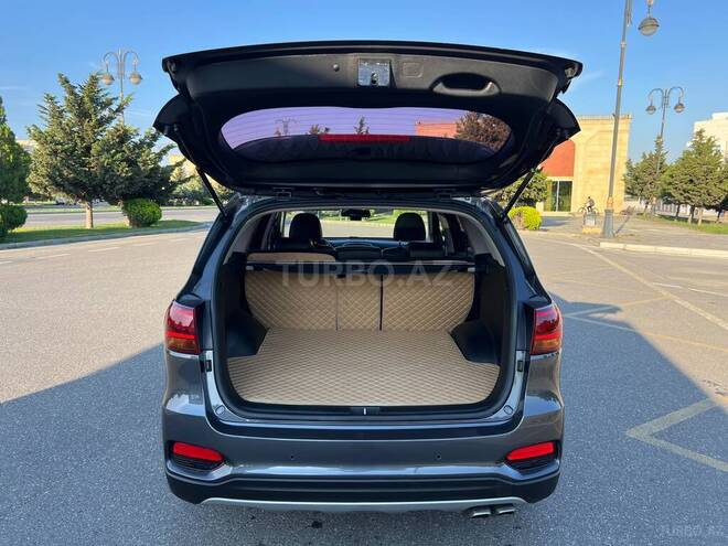 Kia Sorento-8