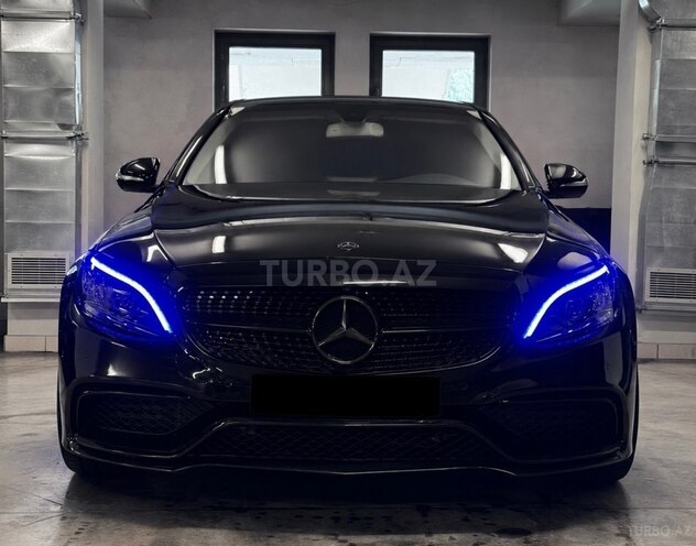 Mercedes C 300-1