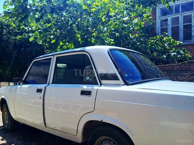 LADA (VAZ) 2107-6