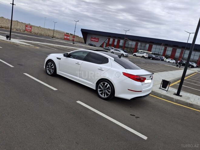 Kia K5-3