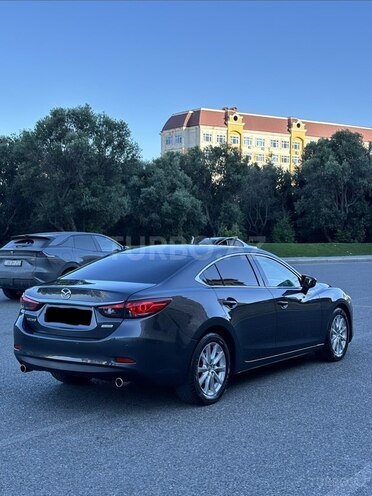 Mazda 6-6