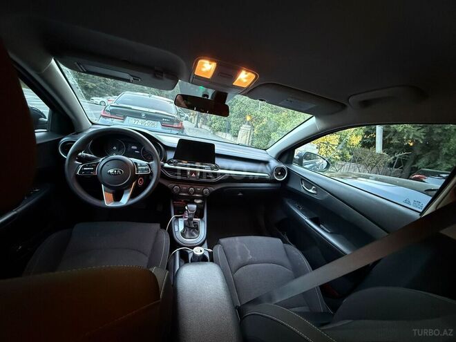 Kia Forte-6