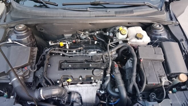 Chevrolet Cruze-10