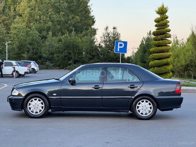 Mercedes C 200-6