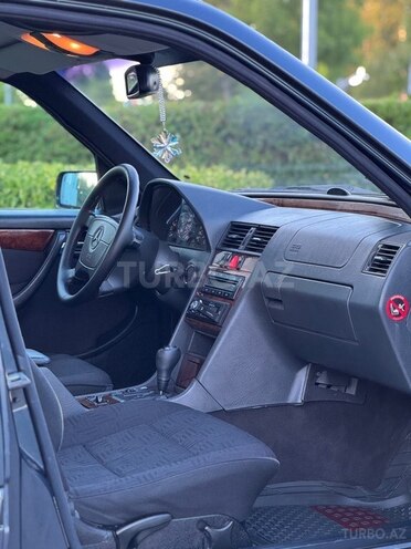 Mercedes C 200-15