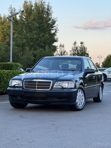 Mercedes C 200-4