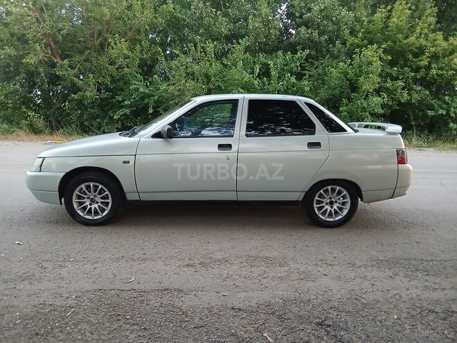 LADA (VAZ) 2110-4