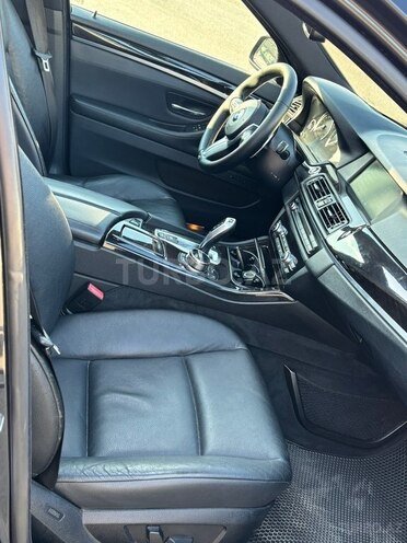 BMW 520d-15