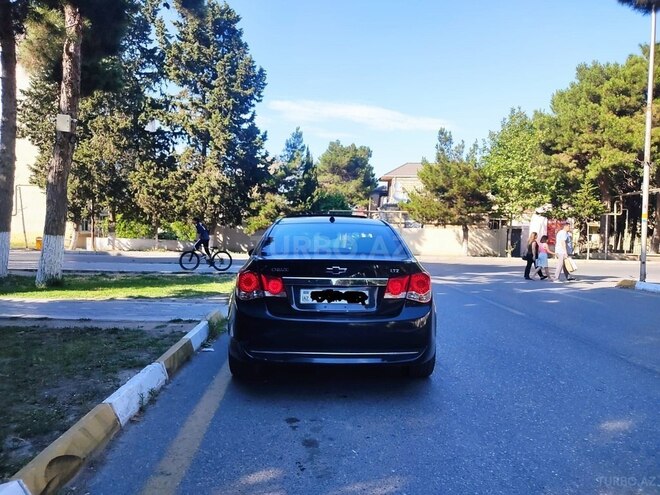 Chevrolet Cruze-2