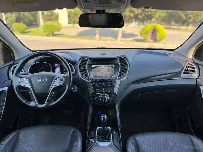 Hyundai Santa Fe-11