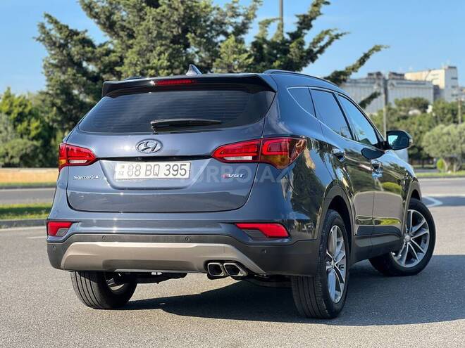 Hyundai Santa Fe-4