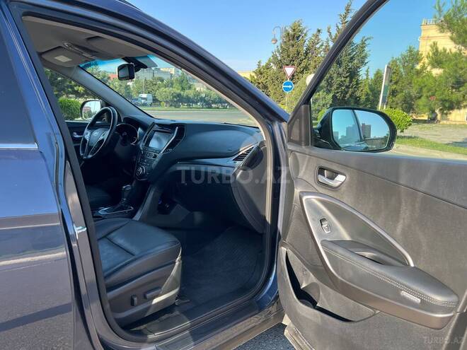 Hyundai Santa Fe-17