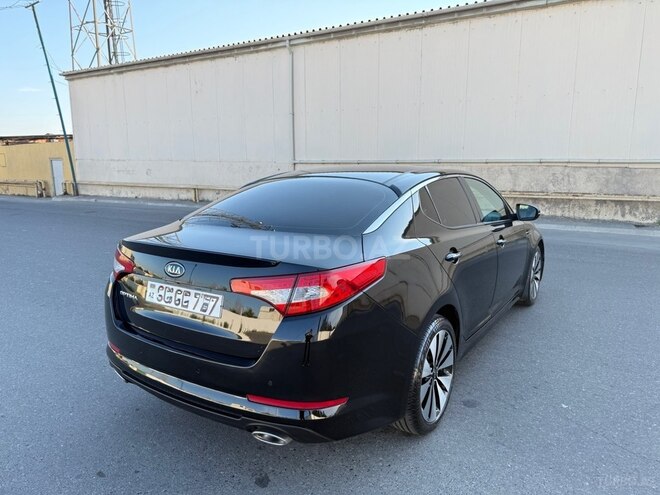 Kia Optima-5