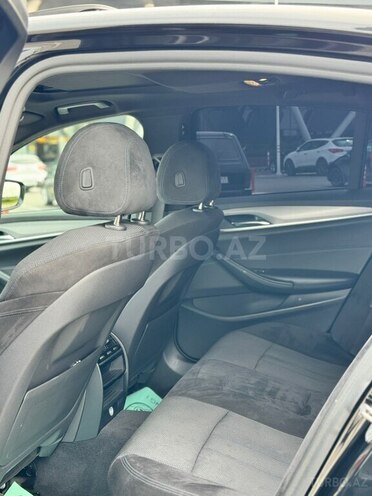 BMW 530-8
