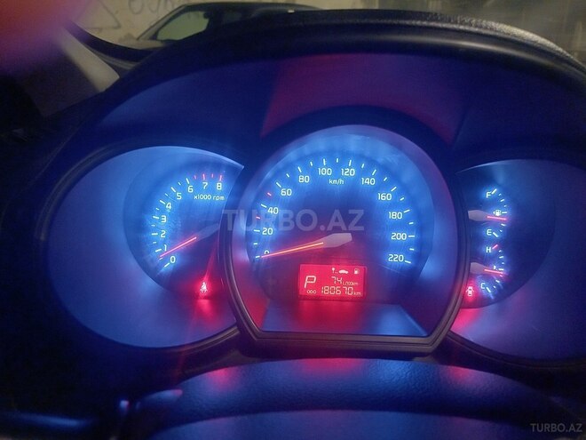 Kia Rio-14