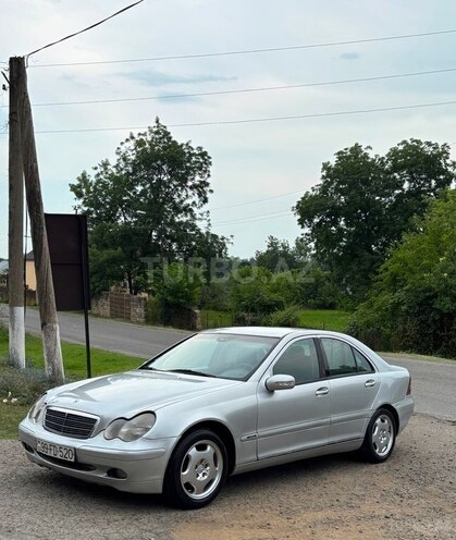Mercedes C 220-2