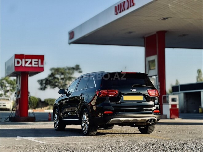 Kia Sorento-3