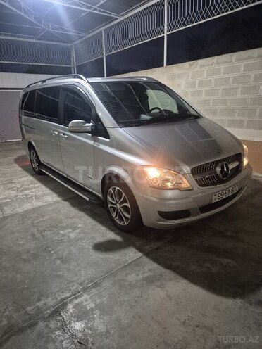 Mercedes Viano-4