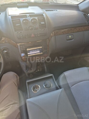 Mercedes Viano-13