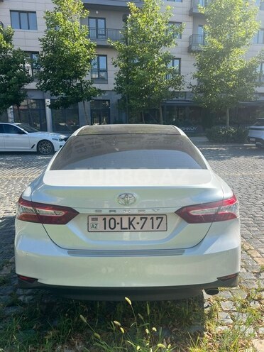 Toyota Camry-4
