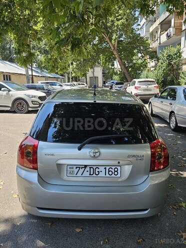 Toyota Corolla-4
