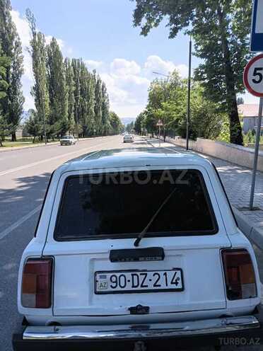 LADA (VAZ) 2104-2