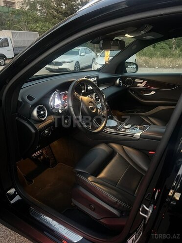 Mercedes GLC 300-9