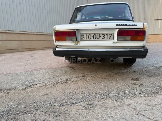 LADA (VAZ) 2107-8