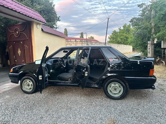 LADA (VAZ) 2115-2